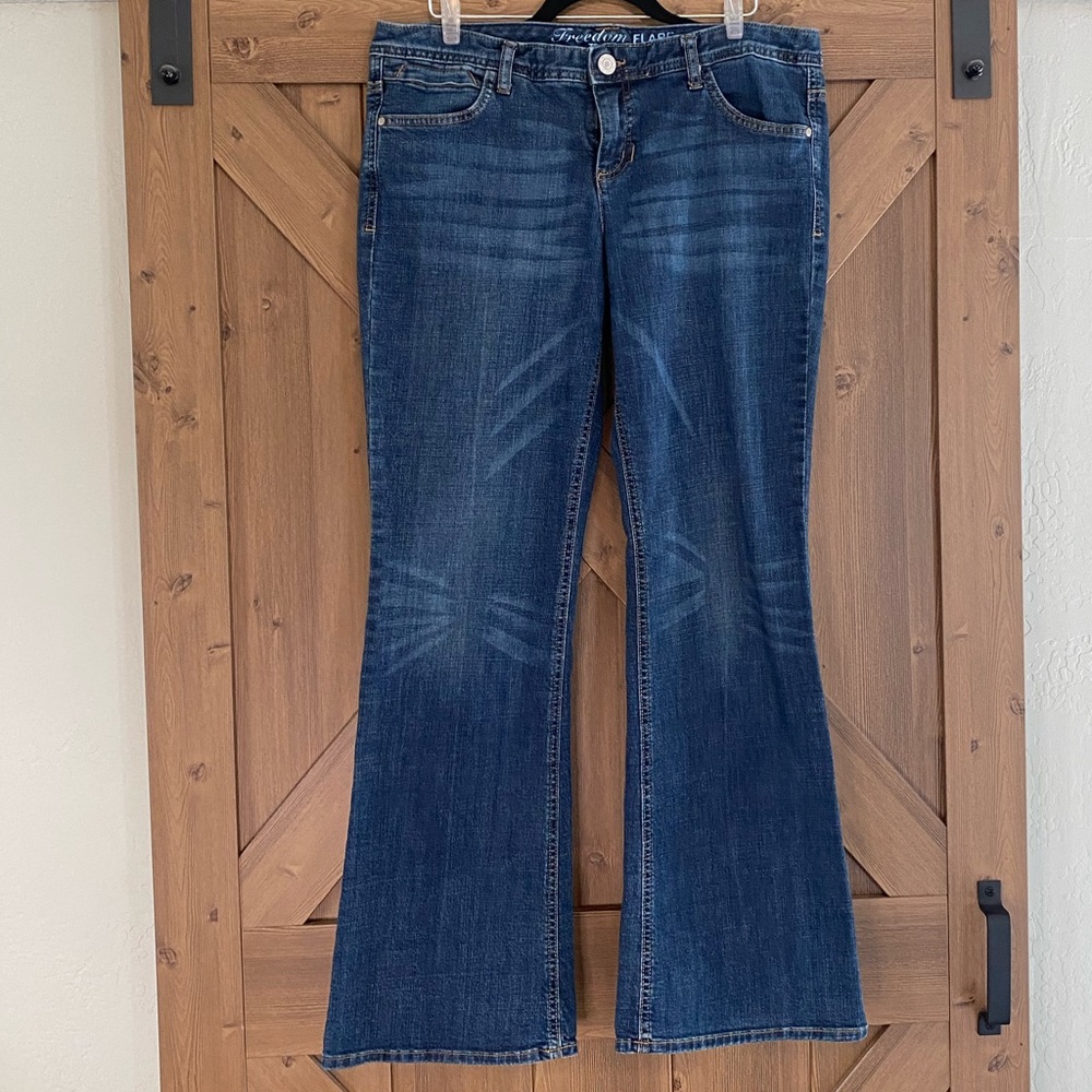 Tommy Hilfiger flare jeans